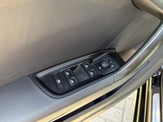 Audi A1 Sportback Sportback 30 TFSI Advanced edition App connect ActivLease financial lease