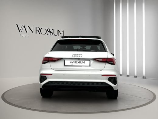 Audi A3 Sportback 45 TFSI e S-Line Pano Camera Carplay ACC Lane ActivLease financial lease