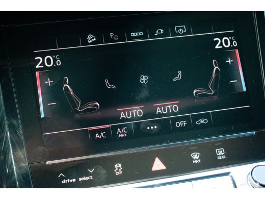 Audi e-tron 55 quattro S edition 95 kWh -Luchtvering-21"-Keyless-Gele gordels/stiksels- ActivLease financial lease