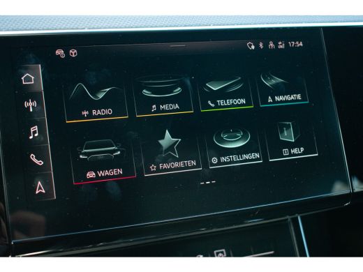 Audi e-tron 55 quattro S edition 95 kWh -Luchtvering-21"-Keyless-Gele gordels/stiksels- ActivLease financial lease