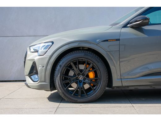 Audi e-tron 55 quattro S edition 95 kWh -Luchtvering-21"-Keyless-Gele gordels/stiksels- ActivLease financial lease