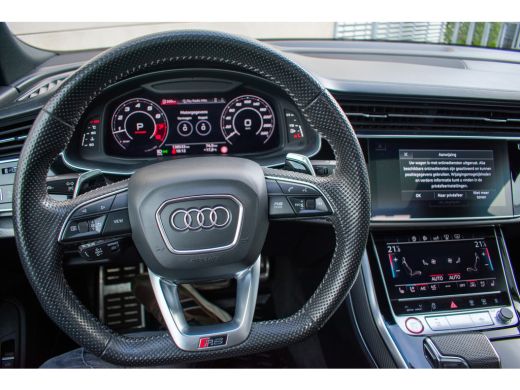 Audi RSQ8 4.0 TFSI quattro -Carbon ext/int-Soft close-Pano-ACC-Trekhaak-Head up-Massage- -Keyless-Geventile... ActivLease financial lease