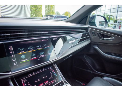 Audi RSQ8 4.0 TFSI quattro -Carbon ext/int-Soft close-Pano-ACC-Trekhaak-Head up-Massage- -Keyless-Geventile... ActivLease financial lease