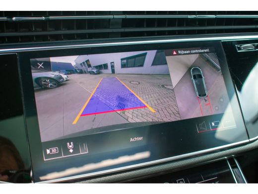Audi RSQ8 4.0 TFSI quattro -Carbon ext/int-Soft close-Pano-ACC-Trekhaak-Head up-Massage- -Keyless-Geventile... ActivLease financial lease