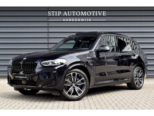 BMW X3 xDrive30e M Sport | Panoramadak | ACC | 20'' Velgen | Gesture Control | Lederen Bekleding |