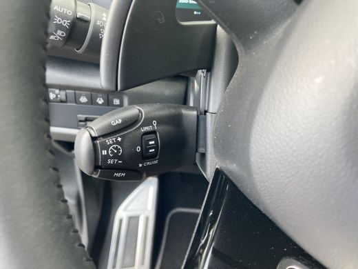 Citroën C5 Aircross 1.6 Plug-in Hybrid Shine Airco | Camera | Cruise | Navi | Elektrische achterklep | Stoel & stuur ... ActivLease financial lease