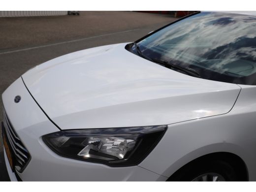 Ford Focus 1.5 tdci 120pk EcoBlue/Titanium/Automaat/Carplay/led/1:25 ActivLease financial lease