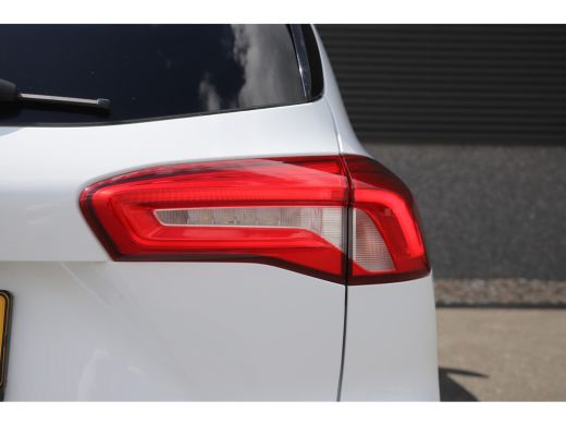 Ford Focus 1.5 tdci 120pk EcoBlue/Titanium/Automaat/Carplay/led/1:25 ActivLease financial lease