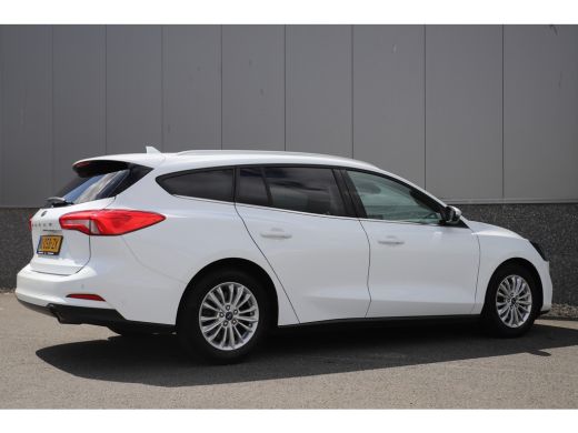 Ford Focus 1.5 tdci 120pk EcoBlue/Titanium/Automaat/Carplay/led/1:25 ActivLease financial lease