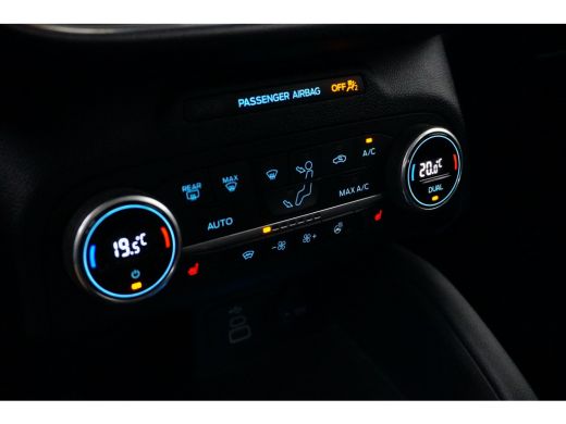 Ford Kuga 2.5 PHEV Titanium | Adapt. Cruise | Camera V+A | Winter-pack | Dode hoekdetectie | Standkachel! |... ActivLease financial lease