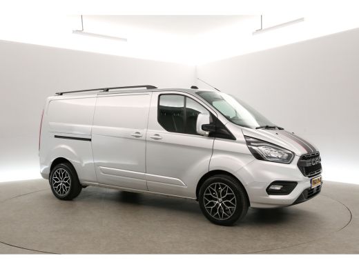 Ford Transit Custom 300 2.0 TDCI L2H1 Striping Airco Carplay Cruise Navigatie PDC 18"LMV 3 Persoons Trekhaak ActivLease financial lease