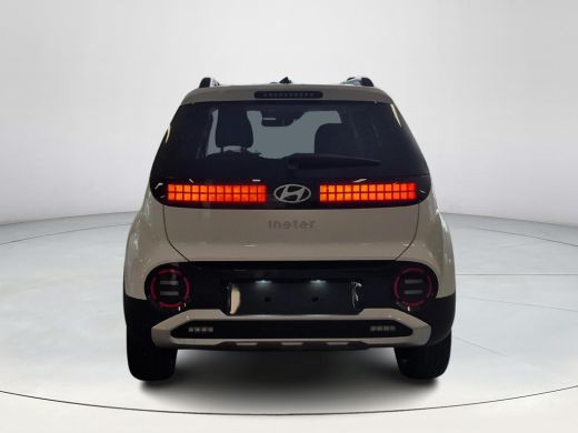 Hyundai Inster Evolve Sky 49 kWh | Winter en Tech Pack | 3.000,- korting| Direct uit voorraad leverbaar | ActivLease financial lease