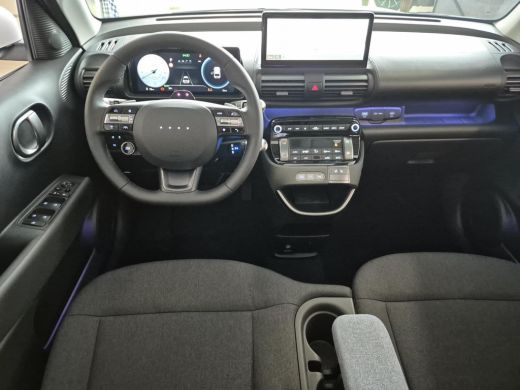 Hyundai Inster Evolve Sky 49 kWh | Winter en Tech Pack | 3.000,- korting| Direct uit voorraad leverbaar | ActivLease financial lease
