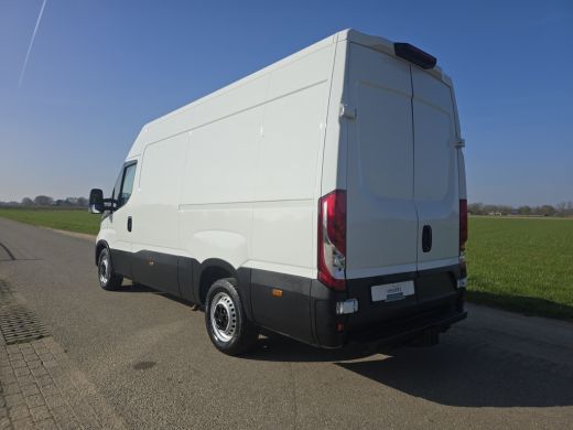 Iveco Daily 35S14V 2.3 352L H2 - 140 Pk - Euro 6 - Airco - Cruise Control ActivLease financial lease