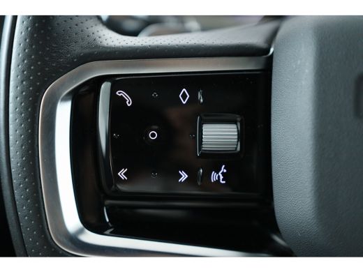 Land Rover Range Rover Evoque 1.5 P300e AWD R-Dynamic SE | Panoramadak | Lederen bekleding | Elektr Stoel + Mem | Camera | Stoe... ActivLease financial lease