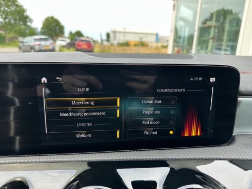 Mercedes-Benz CLA Shooting Brake 250 e AMG Pano | Sfeer | Elekt Trekhaak ActivLease financial lease