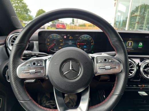 Mercedes-Benz CLA Shooting Brake 250 e AMG Pano | Sfeer | Elekt Trekhaak ActivLease financial lease