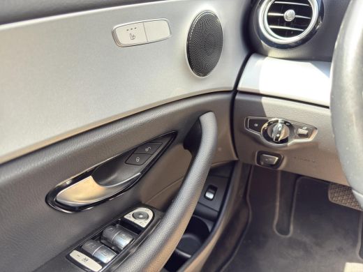 Mercedes-Benz E-Klasse 200 d Business Solution | Camera Rondom | Stoelverwarming | Panorama dak | Afneembare Trekhaak | ActivLease financial lease