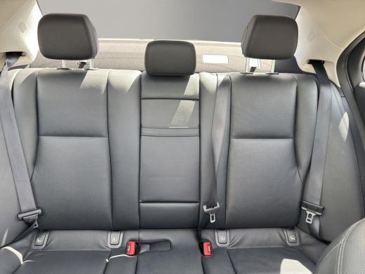 Mercedes-Benz E-Klasse 200 d Business Solution | Camera Rondom | Stoelverwarming | Panorama dak | Afneembare Trekhaak | ActivLease financial lease