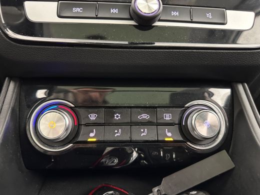MG ZS EV EV Luxury 45 kWh (INCL-BTW) Aut. *PANO | LUXURY-LEATHER | CCS-FASTLOADER | KEYLESS | NAVI-FULLMAP... ActivLease financial lease