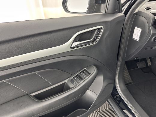 MG ZS EV EV Luxury 45 kWh (INCL-BTW) Aut. *PANO | LUXURY-LEATHER | CCS-FASTLOADER | KEYLESS | NAVI-FULLMAP... ActivLease financial lease
