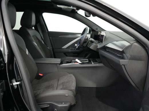 Opel Astra 1.2 TURBO 130PK HYBRID ULTIMATE AUTOMAAT | Alcantara bekleding | Apple Carplay/Android Auto|telef... ActivLease financial lease