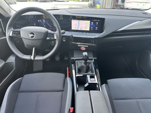 Opel Astra Sports Tourer 1.2 110PK Turbo Business Edition | AGR-STOEL| STOEL- EN STUURVERWARMING| NAVIGATIE|... ActivLease financial lease