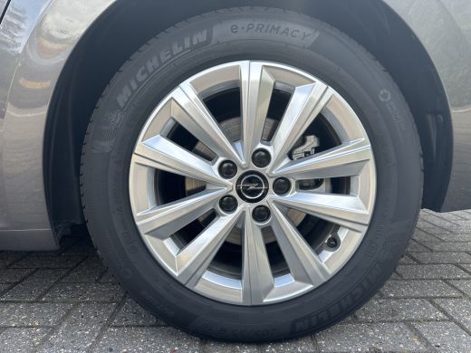 Opel Astra Sports Tourer 1.2 110PK Turbo Business Edition | AGR-STOEL| STOEL- EN STUURVERWARMING| NAVIGATIE|... ActivLease financial lease