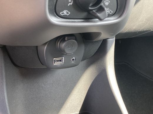 Peugeot 108 1.0 e-VTi Active Unieke km stand ! | Airco | Led | Mistlampen | ActivLease financial lease