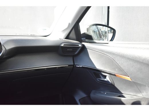 Peugeot 208 1.2 PureTech Active Pack Automaat | Afn. Trekhaak | Navigatie | Parkeersensoren | Cruise Control ... ActivLease financial lease