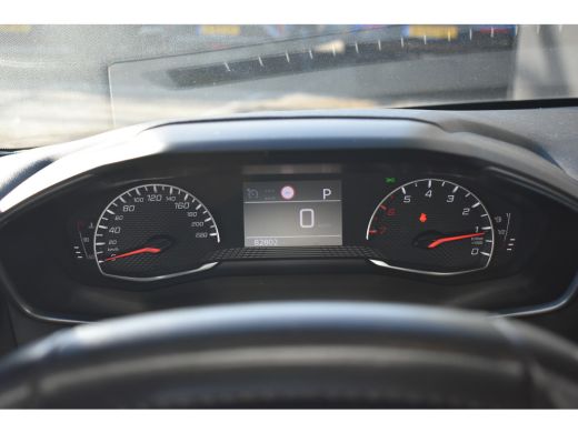 Peugeot 208 1.2 PureTech Active Pack Automaat | Afn. Trekhaak | Navigatie | Parkeersensoren | Cruise Control ... ActivLease financial lease