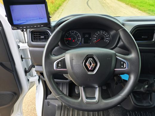 Renault Master T35 2.3 dCi Lowliner - 145 Pk - Euro 6 - Navi - ParkeerCamera - Airco - Cruise Control ActivLease financial lease