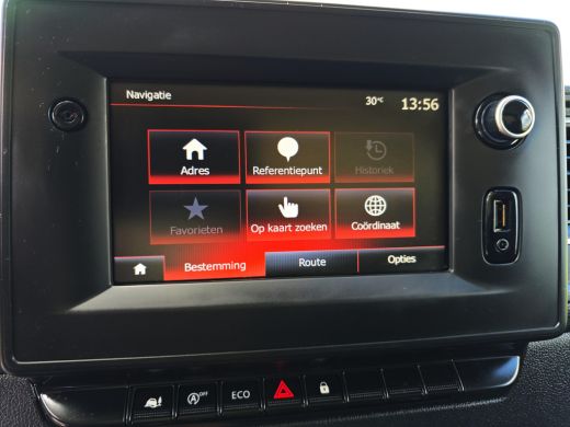 Renault Master T35 2.3 dCi Lowliner - 145 Pk - Euro 6 - Navi - ParkeerCamera - Airco - Cruise Control ActivLease financial lease