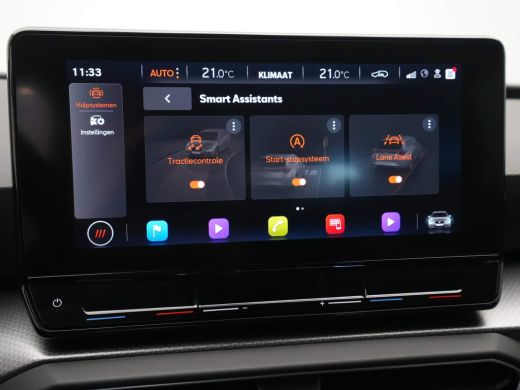Seat Leon Sportstourer 1.0 eTSI 110pk DSG Style Business Intense Navigatie Wegkl. trekhaak Camera Acc 35 ActivLease financial lease