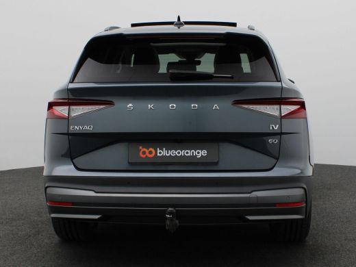Skoda Enyaq iV 60 Trekhaak, Panoramadak, LED-Matrix, Adaptive Cruise Control, Keyless, Achteruitrijcamera, Dodeh... ActivLease financial lease