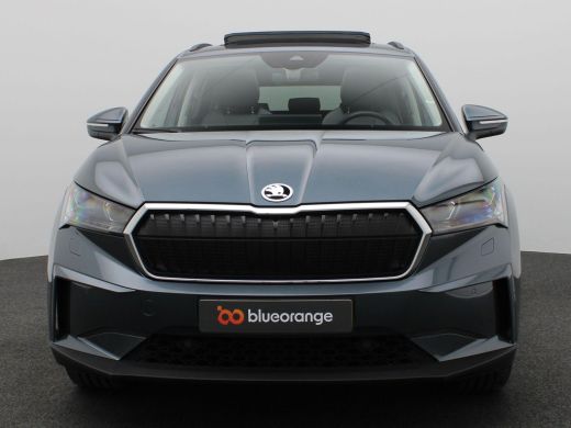 Skoda Enyaq iV 60 Trekhaak, Panoramadak, LED-Matrix, Adaptive Cruise Control, Keyless, Achteruitrijcamera, Dodeh... ActivLease financial lease