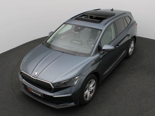 Skoda Enyaq iV 60 Trekhaak, Panoramadak, LED-Matrix, Adaptive Cruise Control, Keyless, Achteruitrijcamera, Dodeh... ActivLease financial lease