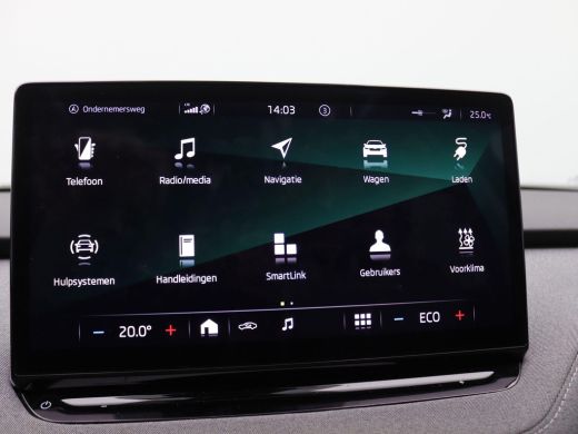 Skoda Enyaq iV 60 Trekhaak, Panoramadak, LED-Matrix, Adaptive Cruise Control, Keyless, Achteruitrijcamera, Dodeh... ActivLease financial lease