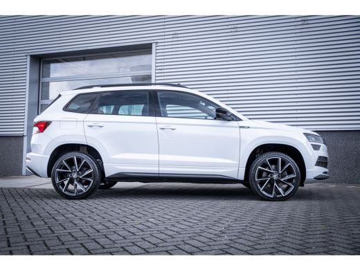 Skoda Karoq 1.5 TSI ACT Sportline Business ActivLease financial lease