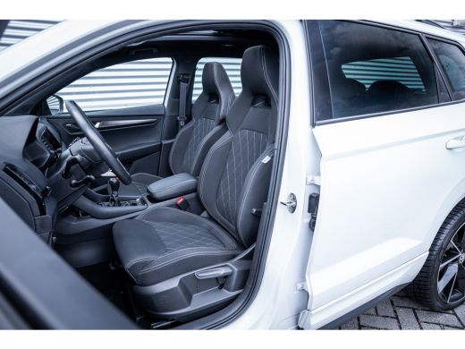 Skoda Karoq 1.5 TSI ACT Sportline Business ActivLease financial lease