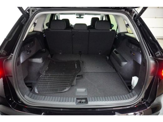 Skoda Kodiaq 1.5 TSI MHEV Business Edition 7p. | Achteruitrijcamera | Matrix LED koplampen | Trekhaak uitklapbaar ActivLease financial lease