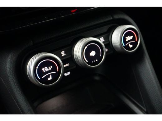 Skoda Kodiaq 1.5 TSI MHEV Business Edition 7p. | Achteruitrijcamera | Matrix LED koplampen | Trekhaak uitklapbaar ActivLease financial lease