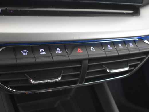 Skoda Octavia Combi 1.4 TSI iV PHEV First Edition 204pk l Dodehoekdetectie | Elektr. Stoel l Adaptief cruise co... ActivLease financial lease