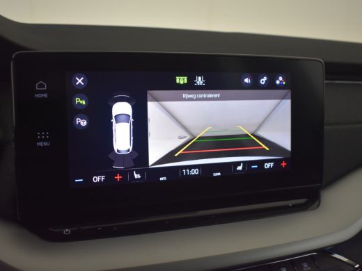 Skoda Octavia Combi 1.4 TSI iV PHEV First Edition 204pk l Dodehoekdetectie | Elektr. Stoel l Adaptief cruise co... ActivLease financial lease