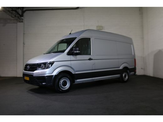 Volkswagen Crafter 2.0 TDI 177pk L3 H3 Automaat Camera Trekhaak Navigatie Chauffeursstoel Volkswagen Crafter 2.0 TDI 177pk L3 H3 Automaat Camera Trekhaak Navigatie Chauffeursstoel