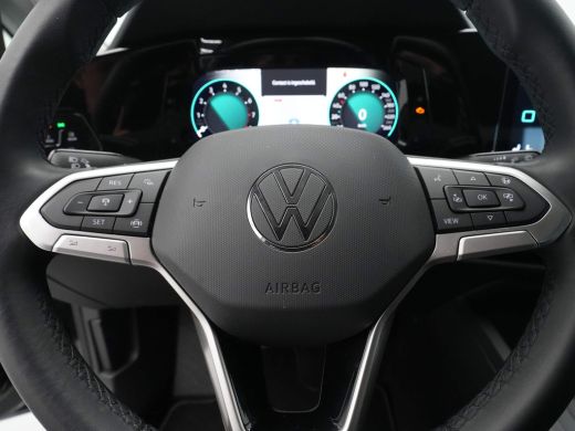 Volkswagen Golf 1.0 TSI Life Business Navigatie Acc Stuurverwarming Led 228 ActivLease financial lease