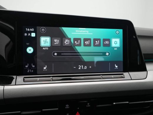 Volkswagen Golf 1.0 TSI Life Business Navigatie Acc Stuurverwarming Led 228 ActivLease financial lease