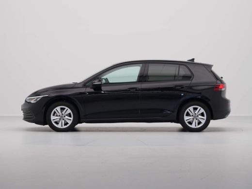 Volkswagen Golf 1.0 TSI Life Business Navigatie Acc Stuurverwarming Led 228 ActivLease financial lease