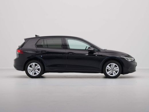 Volkswagen Golf 1.0 TSI Life Business Navigatie Acc Stuurverwarming Led 228 ActivLease financial lease