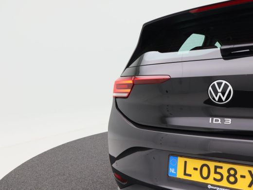 Volkswagen ID.3 City 45 kWh 150 Pk Automaat | Navigatie | Stoelverwarming | Parkeersensoren | Adaptive Cruise | 1... ActivLease financial lease